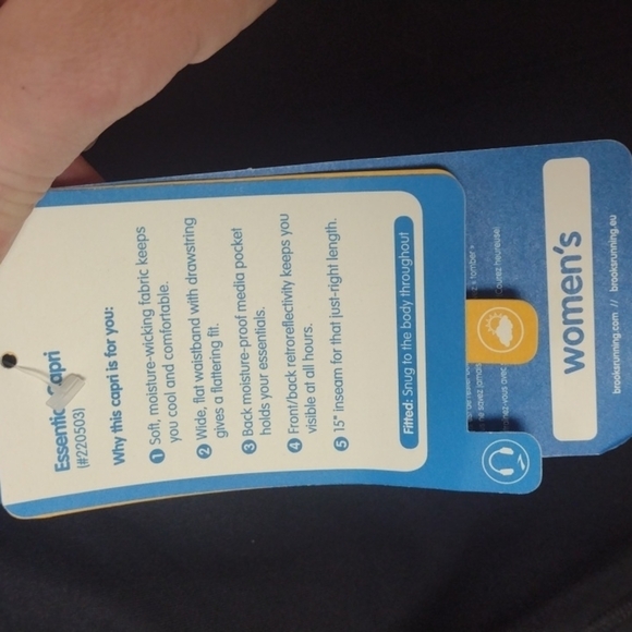 BROOKS essential Capri size small - Picture 3 of 7